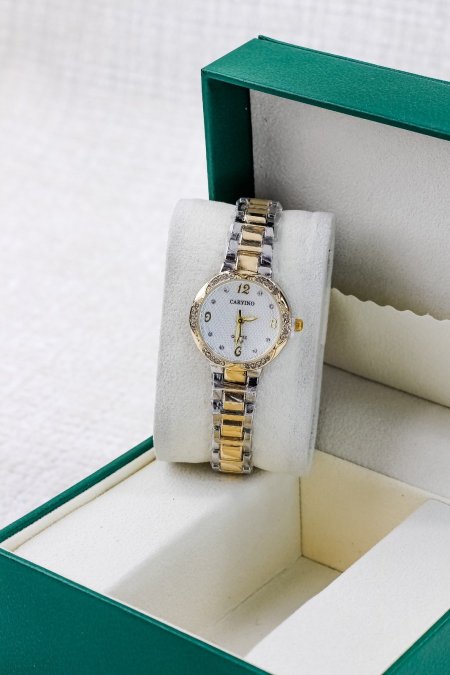 ساعات ناعمة ومميزة